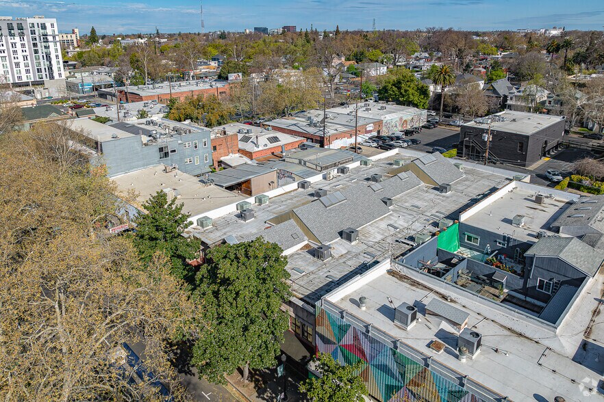 More Photos Of 2015 J St, Sacramento Loft Creative Space For Lease