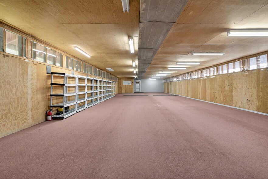 More Photos Of 5714 Crooked Finger Rd NE, Scotts Mills Self Storage For Sale