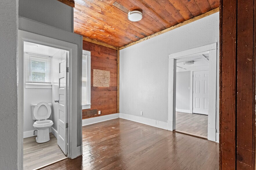 More Photos Of 419 Harding Pl, San Antonio Apartments For Sale