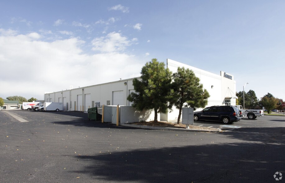 More Photos Of 12061 Pennsylvania St, Thornton Light Distribution For Lease