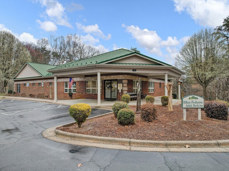 Primary Photo Of 124 Samaritans Ridge Rd, Elkin Medical For Sale