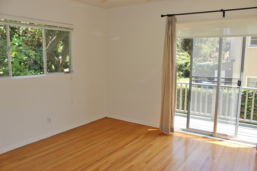 More Photos Of 1940 S Beverly Glen Blvd, Los Angeles Apartments For Sale