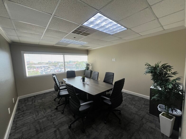 More Photos Of 631 S Orlando Ave, Winter Park Office For Lease