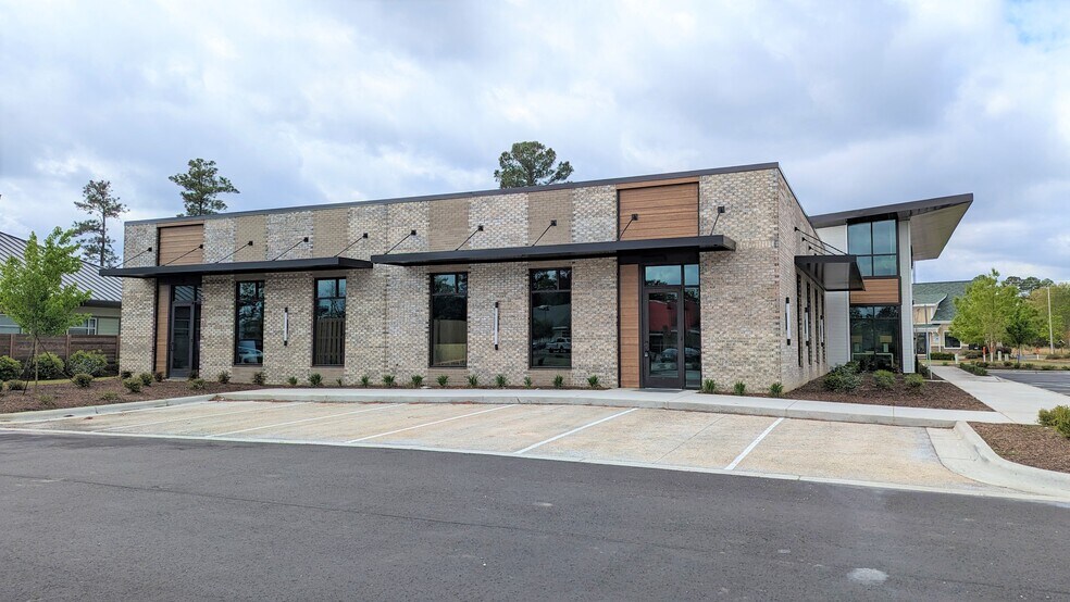 More Photos Of 1217 Magnolia Village Way, Leland Office For Lease