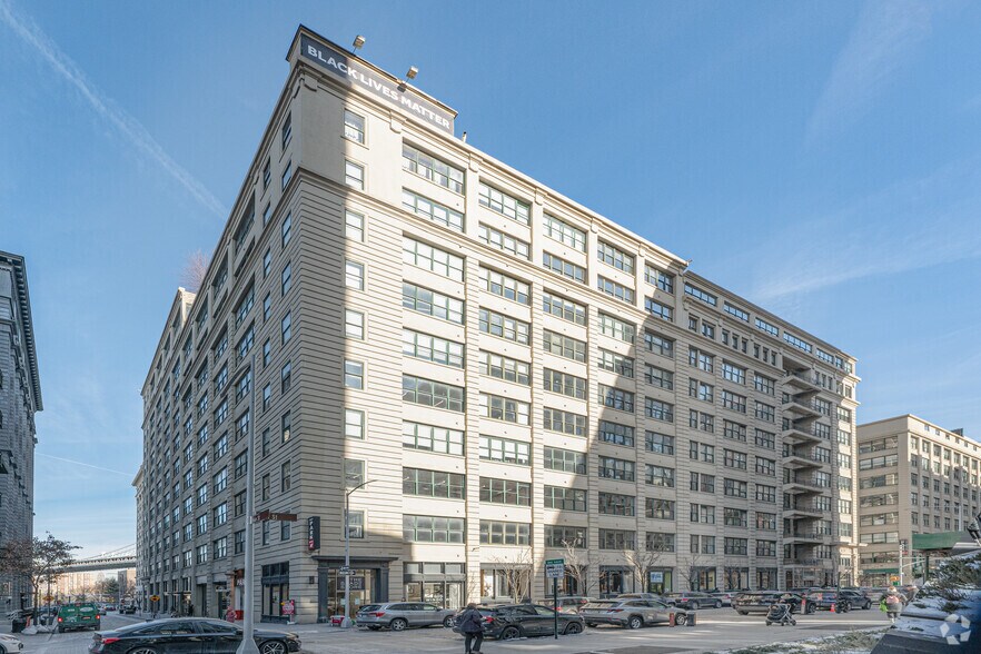 More Photos Of 45 Main St, Brooklyn Office For Lease