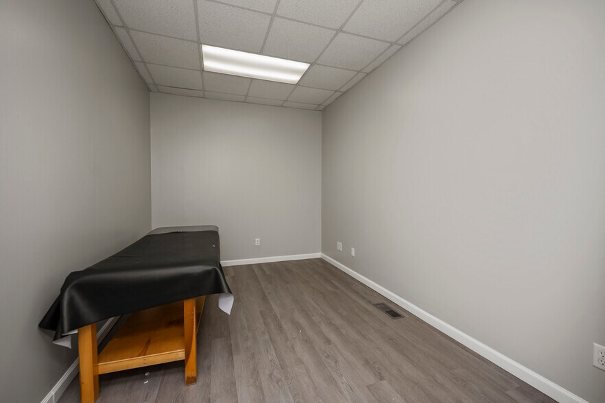 More Photos Of 217-221 S Main St, Cynthiana Apartments For Sale