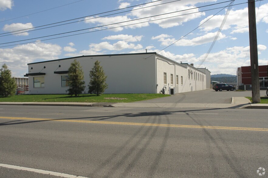 More Photos Of 5316 E Broadway Ave, Spokane Service For Lease