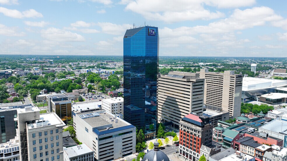 More Photos Of 250 W Main St, Lexington Office For Lease