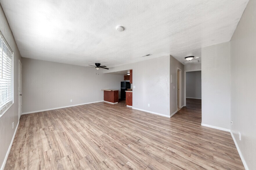 More Photos Of 4762 Cessna Ave, Las Vegas Apartments For Sale