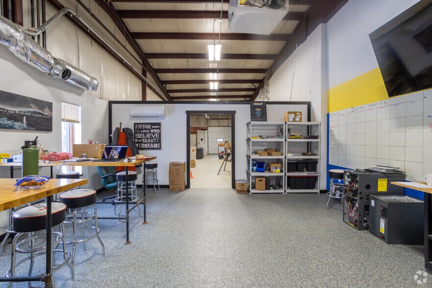 More Photos Of 78 Regional Dr, Concord Light Manufacturing For Lease