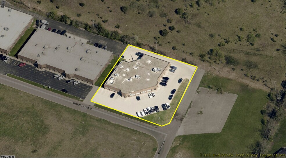 More Photos Of 305-317 Oswalt Ave, Batavia Flex For Lease