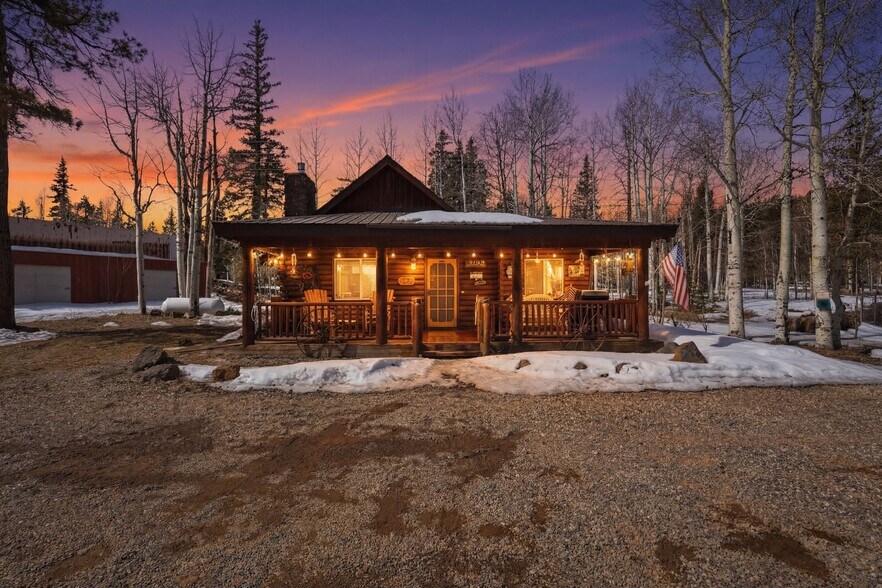 Primary Photo Of 3725 Movie Ranch Rd, Duck Creek Village Specialty For Sale