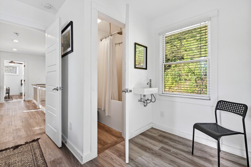 More Photos Of 8026 Buck Creek Rd, Marion Apartments For Sale