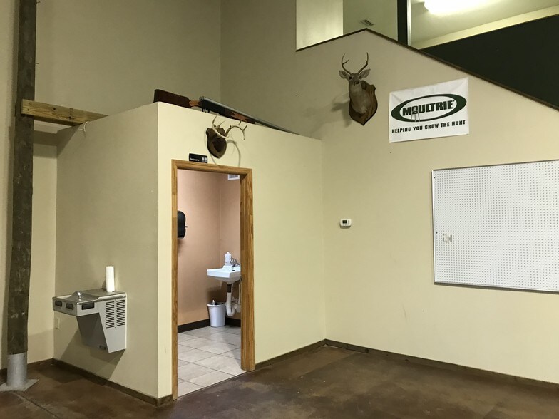 More Photos Of 4189 S Us Highway 441, Lake City Freestanding For Lease