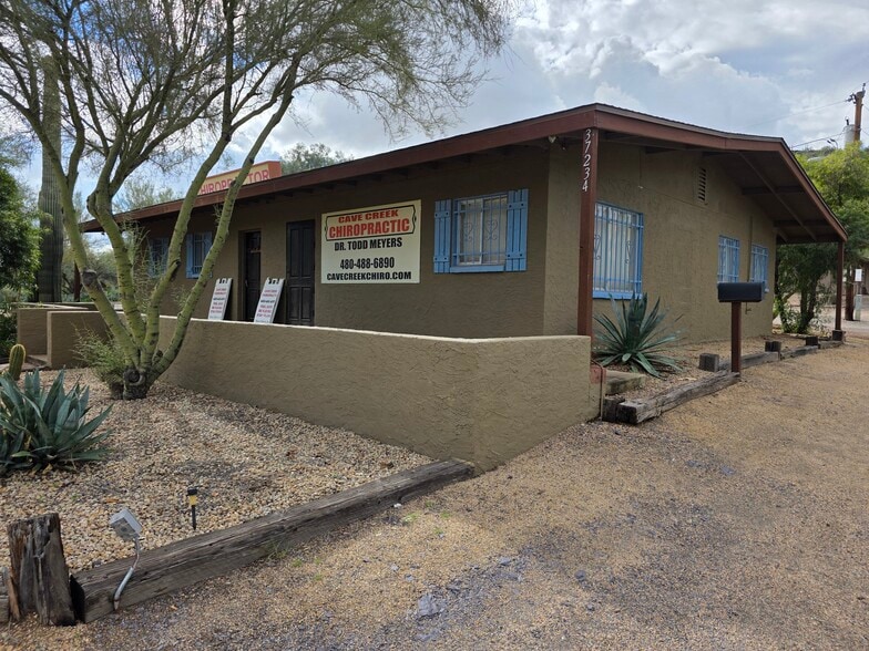 More Photos Of 37234 N Cave Creek Rd, Cave Creek Office For Sale