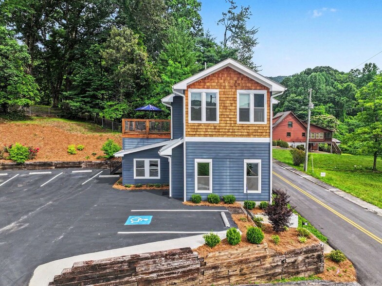 More Photos Of 25 Valley St, Clayton Office Residential For Sale