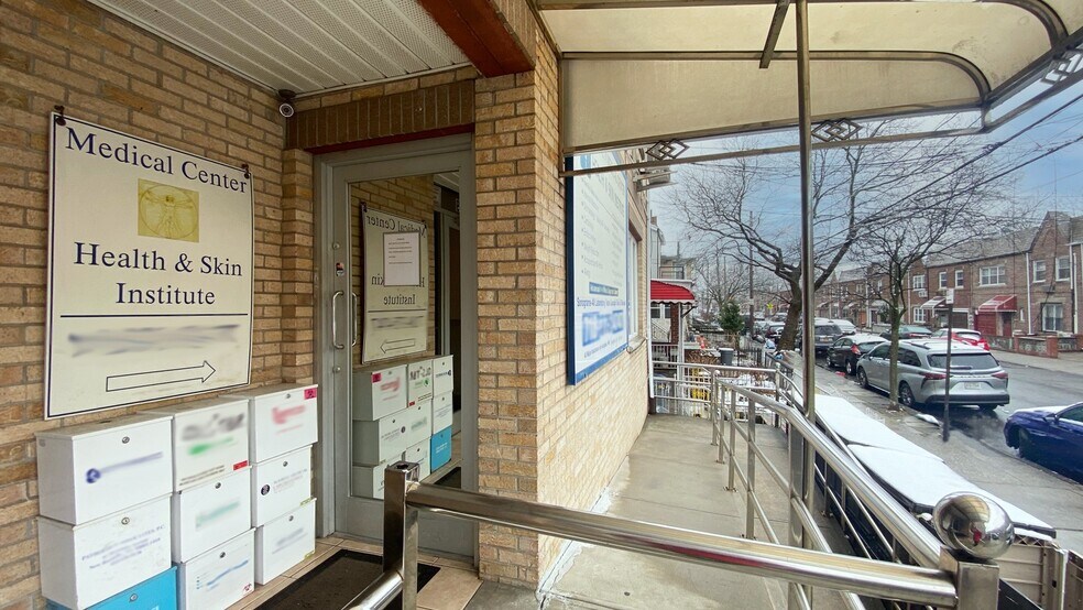 Primary Photo Of 1749 E 16th St, Brooklyn Storefront Retail Office For Sale