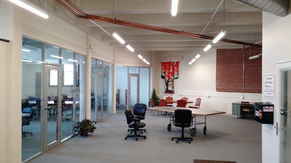 More Photos Of 11 N Main St, Vergennes General Retail For Sale