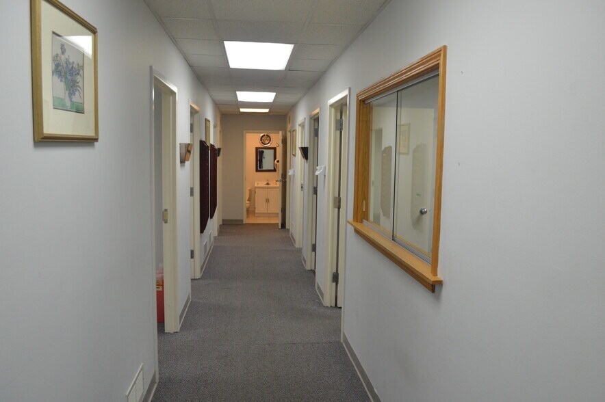 More Photos Of 2065-2067 Klockner Rd, Trenton Medical For Lease