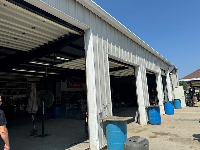 More Photos Of 807 E Harbor Rd, Milton Marina For Sale