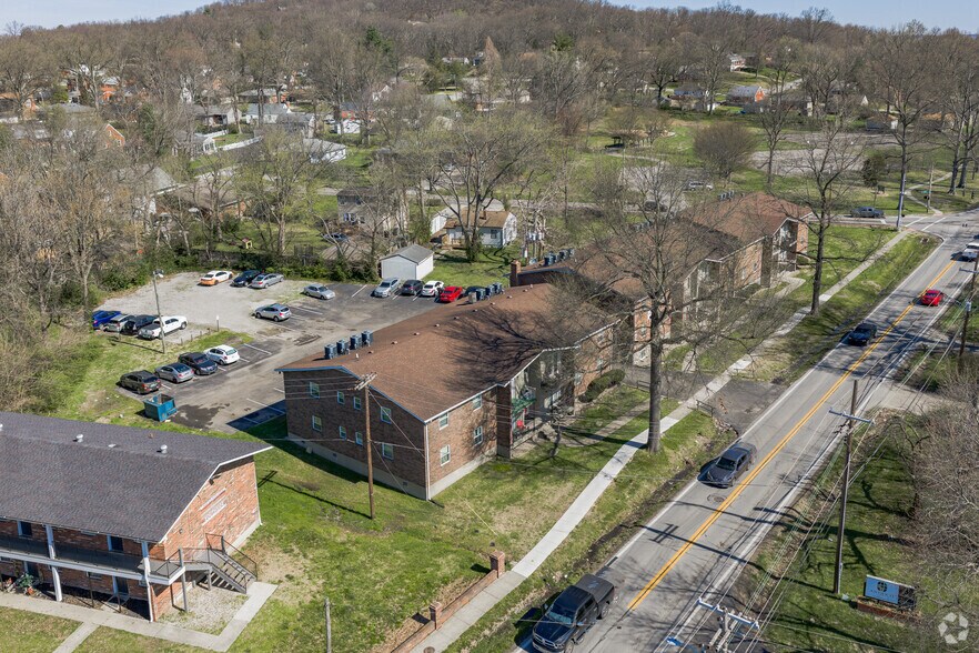 More Photos Of 7300-7310 Southside Dr, Louisville Apartments For Sale