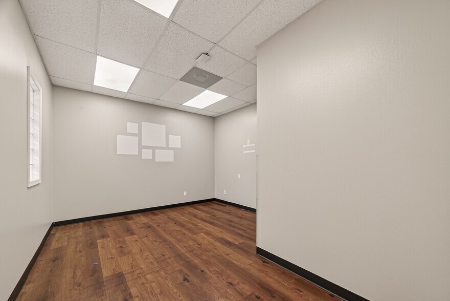 More Photos Of 2223 Dorrington St, Houston Medical For Lease