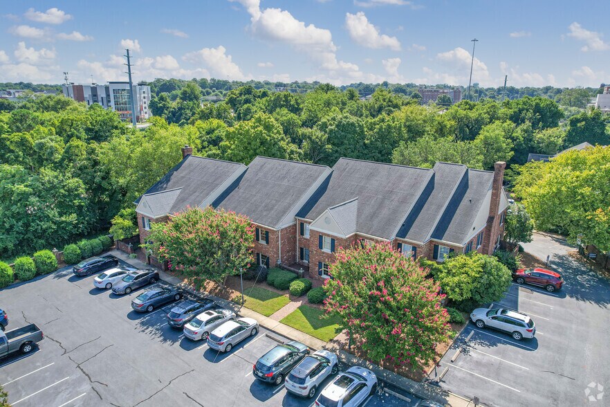 More Photos Of 216 N Mcdowell St, Charlotte Office For Sale
