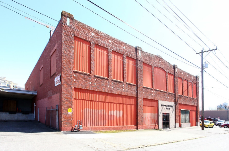 More Photos Of 1520 13th Ave, Seattle Warehouse For Lease