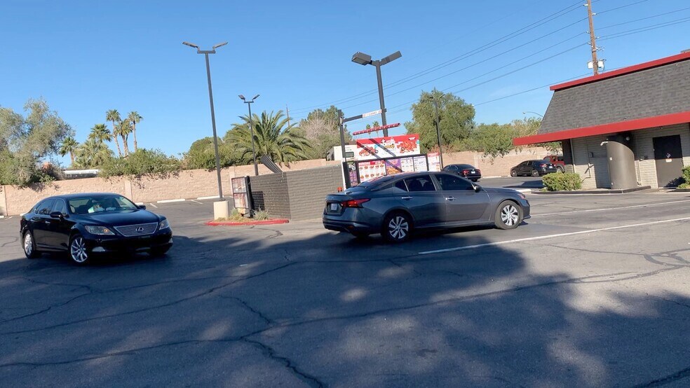 More Photos Of 3703 E Flamingo Rd, Las Vegas Fast Food For Lease