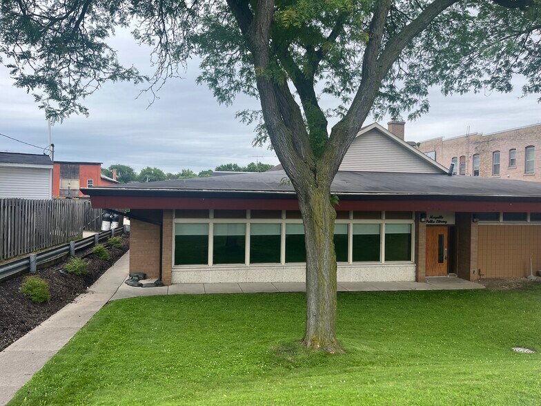 More Photos Of 111 N Main St, Mayville Public Library For Sale
