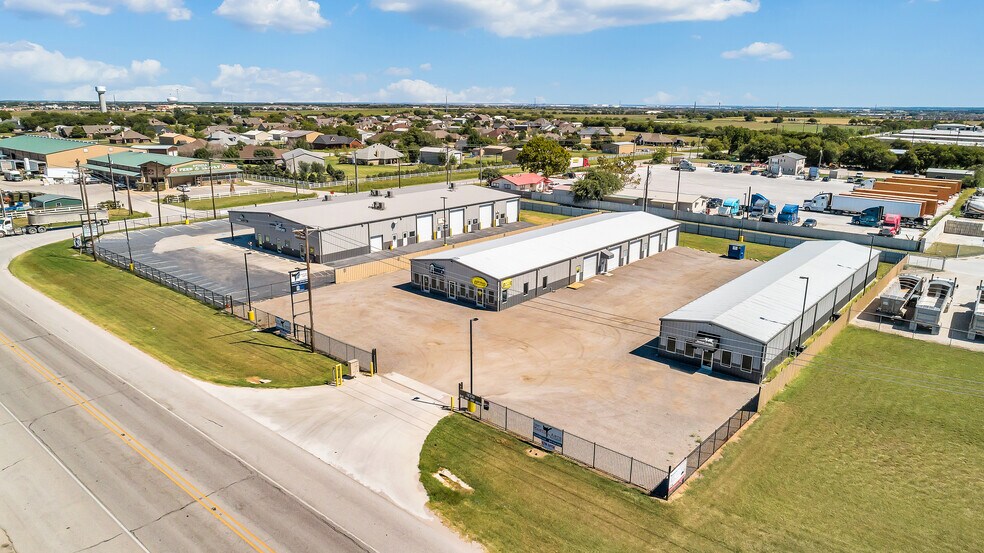 More Photos Of 12250 US Business Highway 287 N, Fort Worth Distribution For Lease