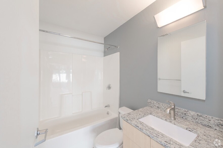 More Photos Of 166 Valley St, Providence Apartments For Sale