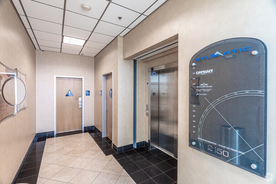 More Photos Of 2100 Palomar Airport Rd, Carlsbad Unknown For Lease