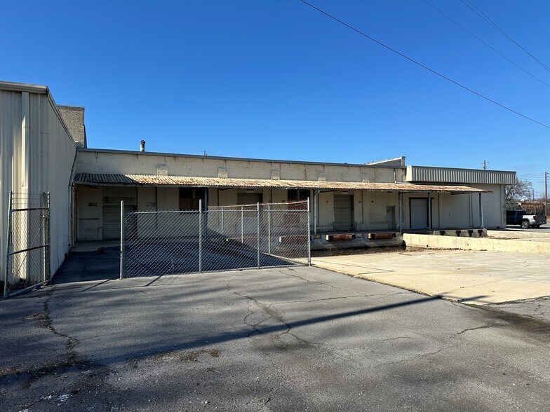 More Photos Of 4330 Florence St, Birmingham Distribution For Lease