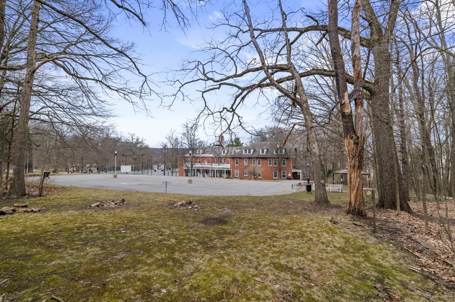 More Photos Of 535 Williamson Rd, Meadville Rehabilitation Center For Sale