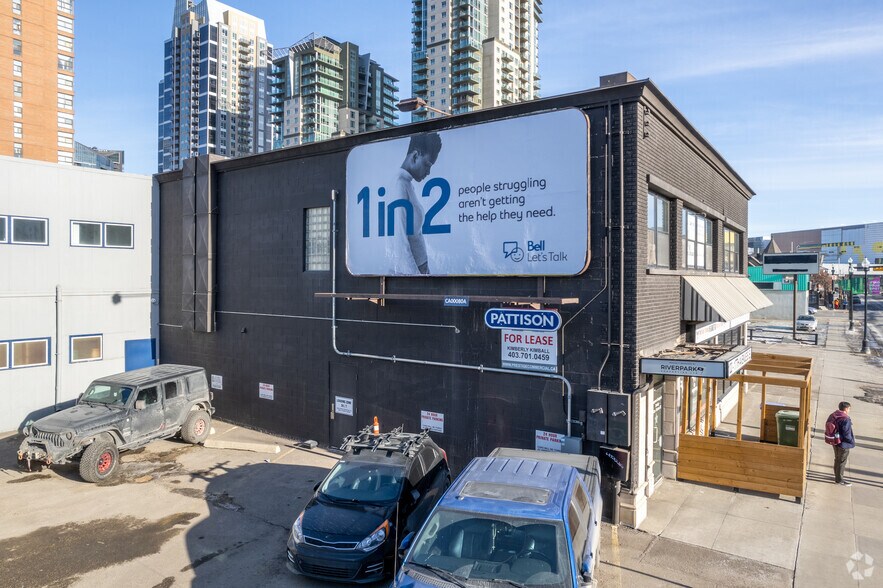More Photos Of 122 17th Ave SE, Calgary Storefront Retail Office For Lease
