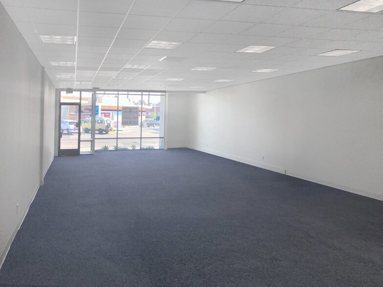 More Photos Of 4031 Sepulveda Blvd, Culver City Storefront For Lease