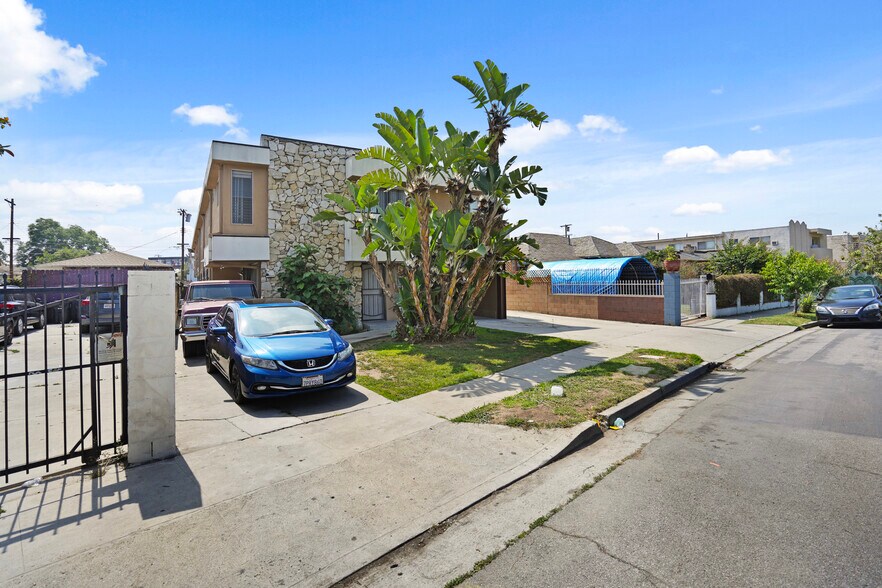 More Photos Of 2614 Garth Ave, Los Angeles Multifamily For Sale