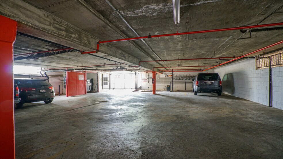 More Photos Of 517 Fischer St, Glendale Apartments For Sale