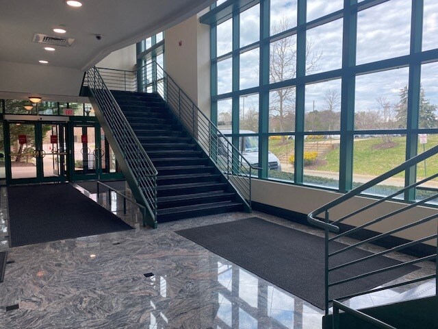 More Photos Of 5000 Corporate Ct, Holtsville Office For Lease