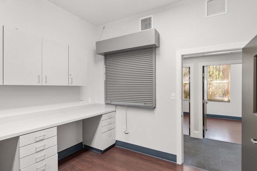 More Photos Of 1014 NW 57th St, Gainesville Medical For Lease