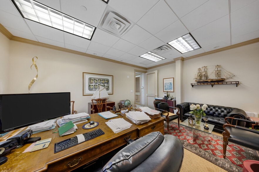 More Photos Of 1805 Ponce de Leon Blvd, Coral Gables Medical For Sale