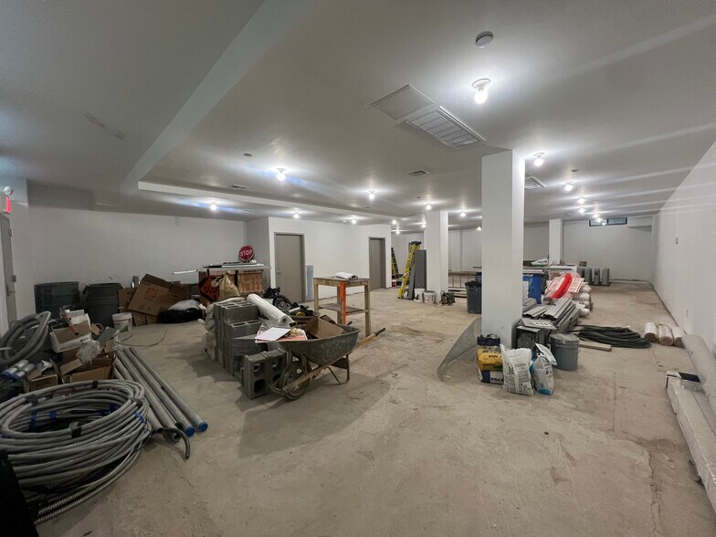 More Photos Of 952 Bedford Ave, Brooklyn Apartments For Lease