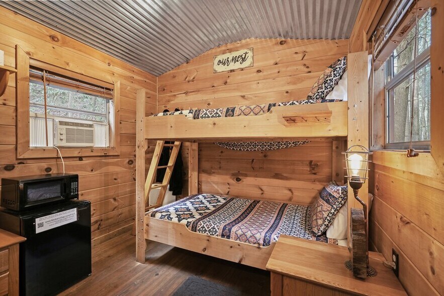 More Photos Of 400 Mulberry Gap Rd, Ellijay Hospitality For Sale