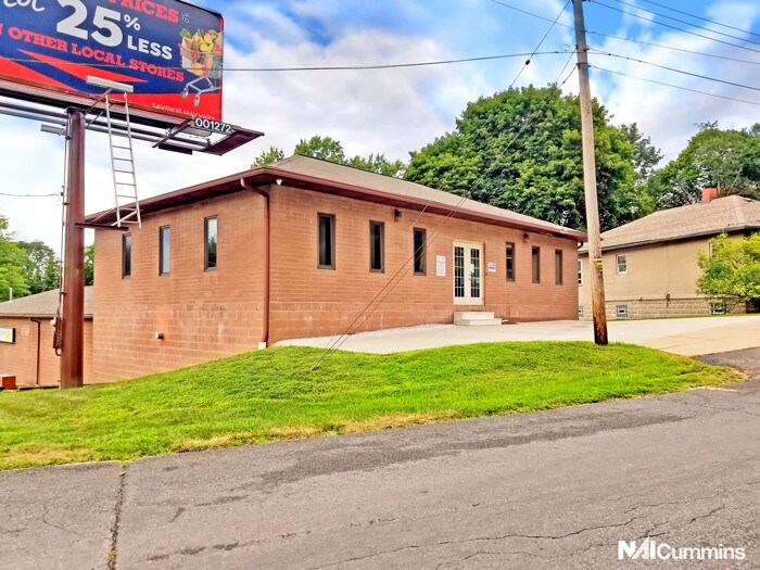 More Photos Of 2525 S Main St, Akron Office For Lease