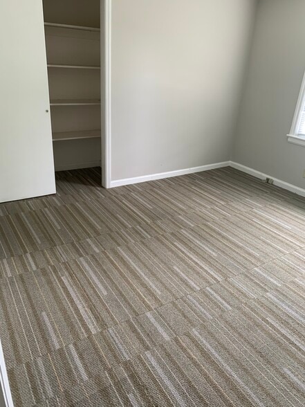 More Photos Of 1924 Warm Springs Rd, Columbus Medical For Sale