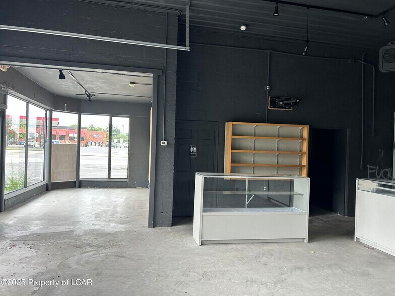 More Photos Of 800 Kidder St, Wilkes-Barre Storefront For Lease