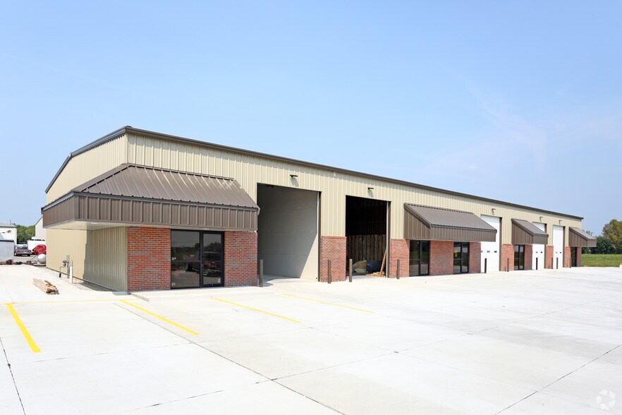 Primary Photo Of 2004 SW 5th St, Lincoln Warehouse For Sale