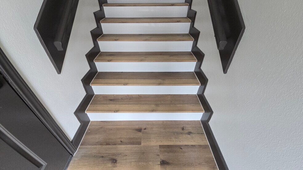 More Photos Of 3409 Spencer Hwy, Pasadena Office For Lease