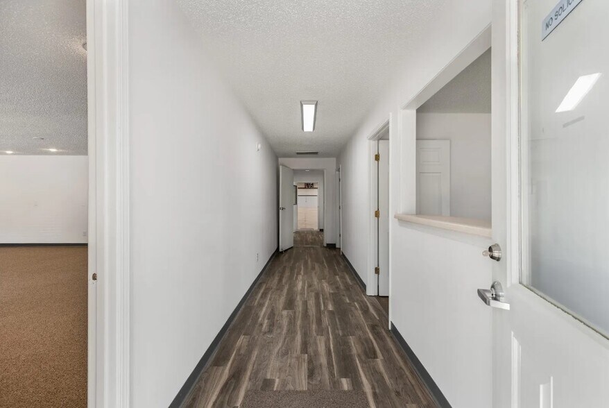 More Photos Of 13950 Veterans Memorial Hwy, Winston Warehouse For Sale